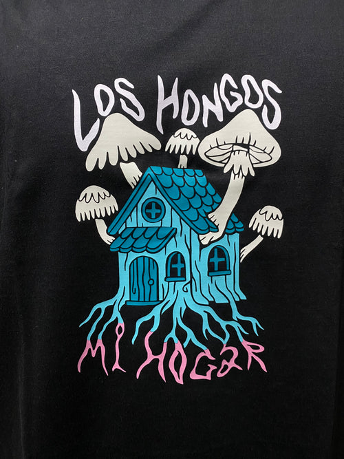 Polera - "Los hongos, mi hogar" 🏠🍄